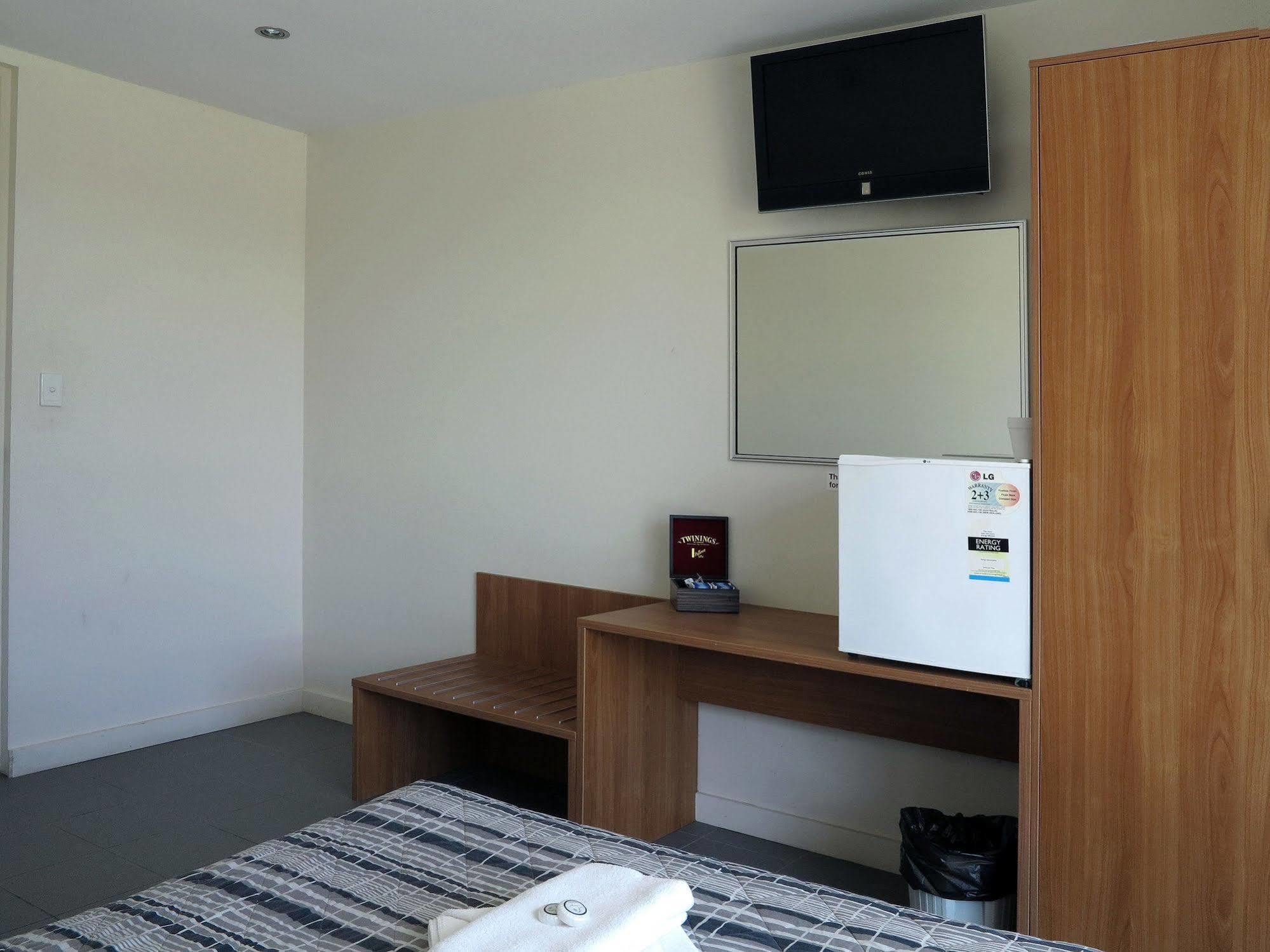 Upper Ross Hotel Townsville Extérieur photo