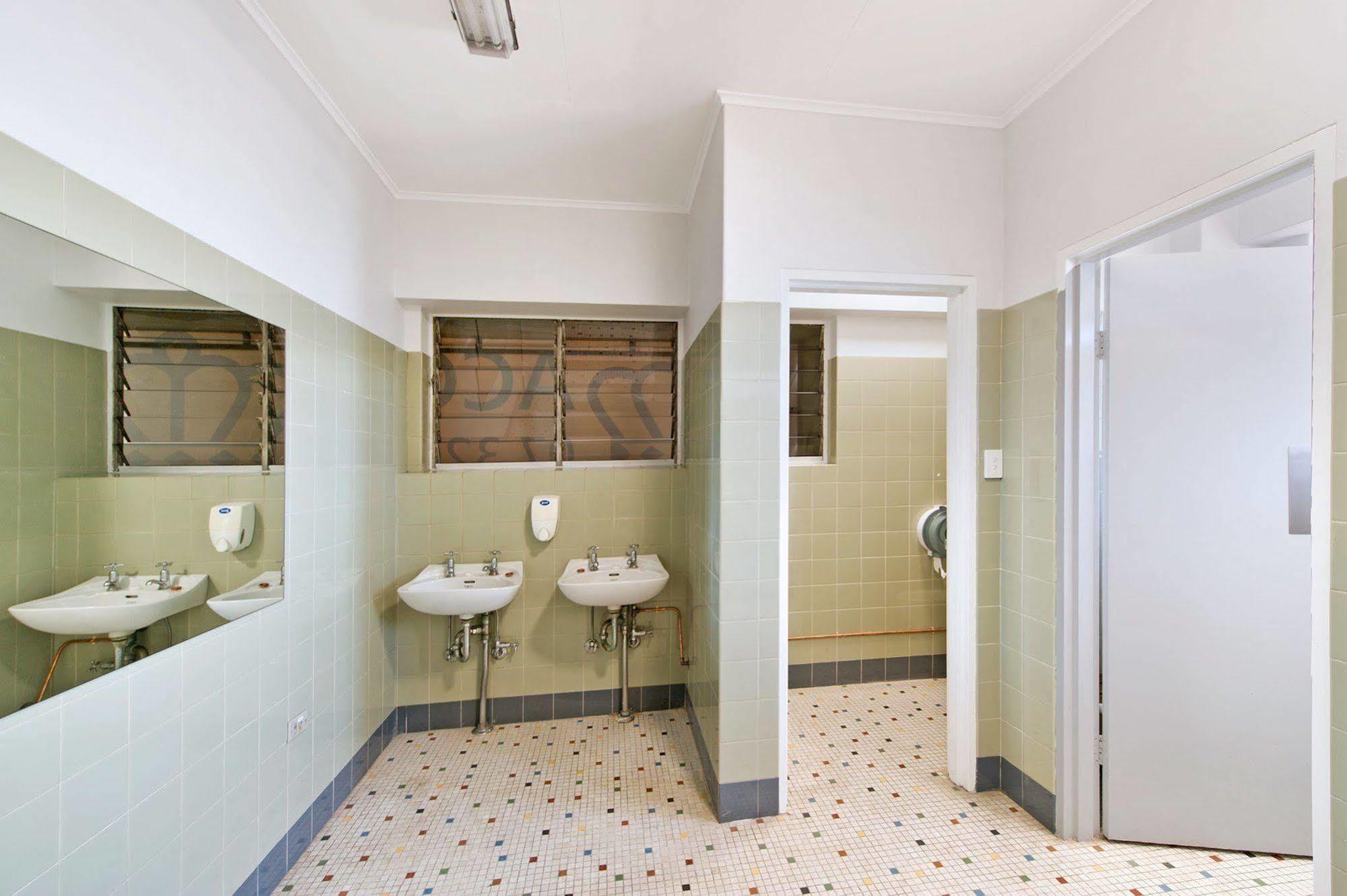 Upper Ross Hotel Townsville Extérieur photo